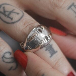 Koda Joias Pingente Personalizado Anime Estudio Ghibli Arte Anel Kaonashi A Viagem de Chihiro Prata 950 Anime Manga Hayao Miyazaki Joia artesanal Joia de família Presente original Frete grátis Garantia vitalícia Caixa personalizada Certificado de autenticidade Flanela mágica Impressos Adesivos